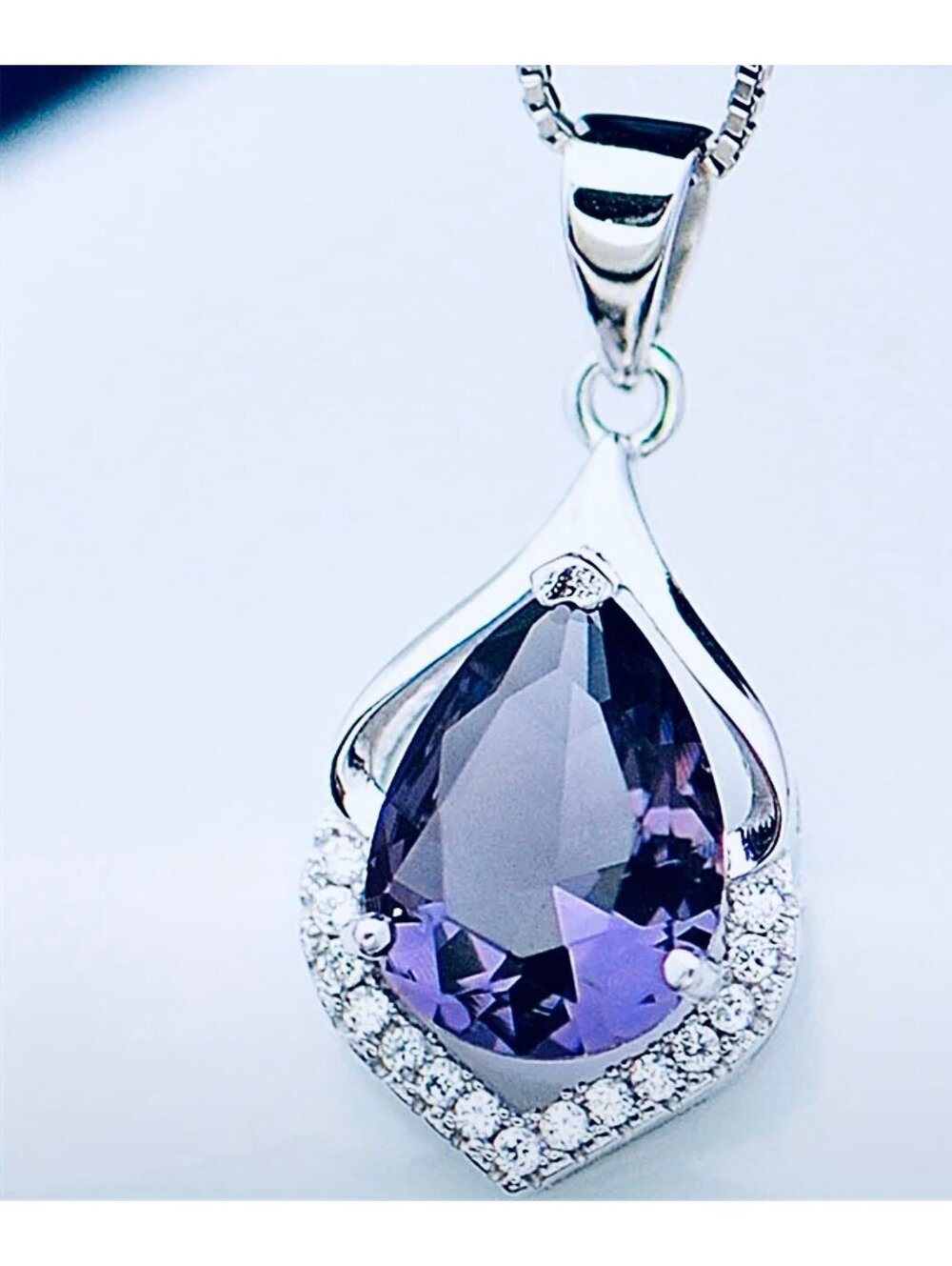 New - Exquisite Water Drop Purple Zirconia Necklace